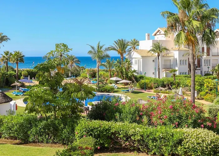 Monteros Palm - Sea & Pool View