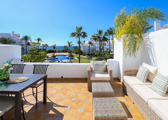 Monteros Palm - Sea & Pool View Lägenhet