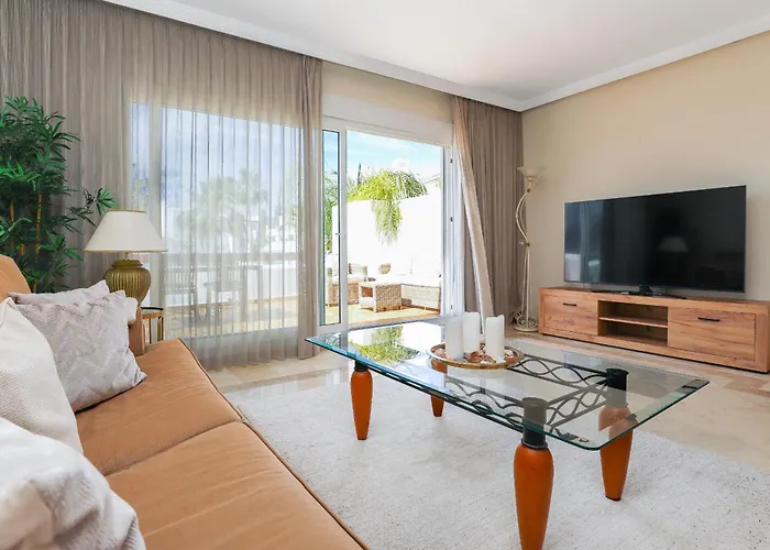 Monteros Palm - Sea & Pool View * Marbella